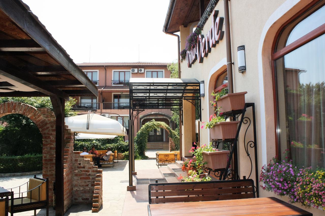 Hotel Villa Verde Gulubovo  Esterno foto